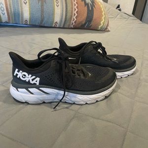 Women’s Hokas Running shoes